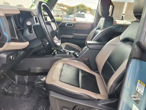 Used 2021 Ford Bronco Wildtrak image 15