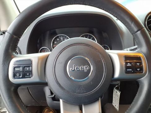 Used 2011 Jeep Compass Limited AWD/4WD image 15