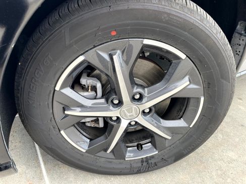 Certified 2025 Honda HR-V EX-L image 6