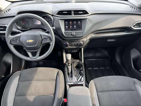 Used 2023 Chevrolet TrailBlazer LT FWD image 22