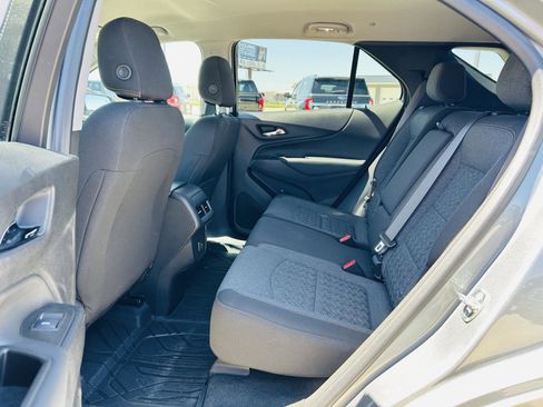 Used 2024 Chevrolet Equinox LT w/ LPO, Floor Liner Package FWD image 26