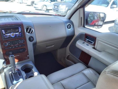 Used 2006 Ford F150 Lariat image 8