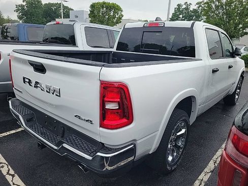 Used 2026 RAM 1500 Big Horn AWD/4WD image 7