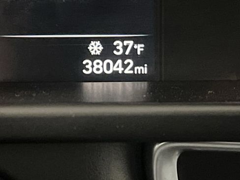 Used 2021 Hyundai Elantra Blue image 6