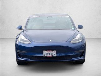 Used 2019 Tesla Model 3 Mid Range video 2