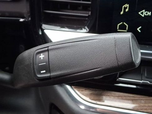 Used 2024 GMC Sierra 1500 Elevation image 19