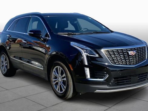 Used 2023 Cadillac XT5 Premium Luxury w/ Technology Package image 3