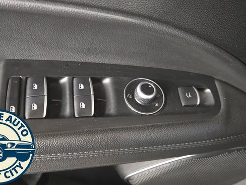 Used 2022 Alfa Romeo Stelvio Sprint image 24