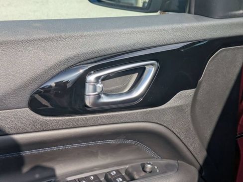 New 2026 Jeep Compass Latitude AWD/4WD image 12