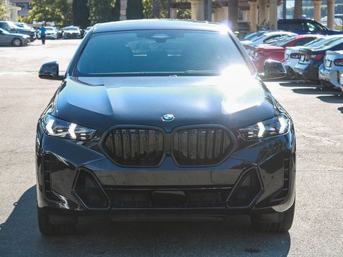 Used 2024 BMW X6 xDrive40i w/ Premium Package AWD/4WD image 2