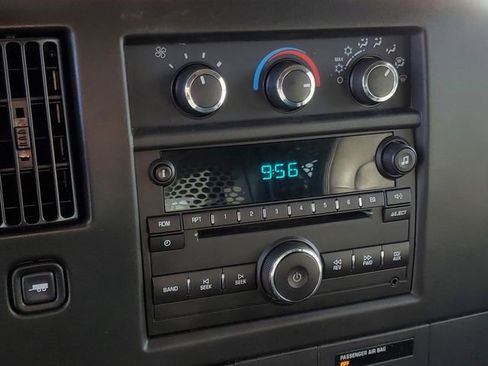 Used 2014 Chevrolet Express 1500 AWD image 13