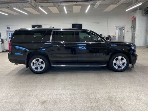 Used 2015 Chevrolet Suburban LTZ AWD/4WD image 4