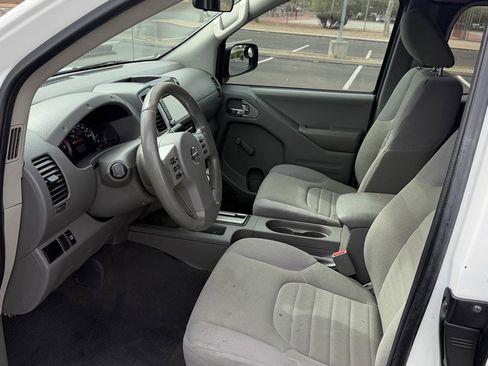 Used 2019 Nissan Frontier S image 20