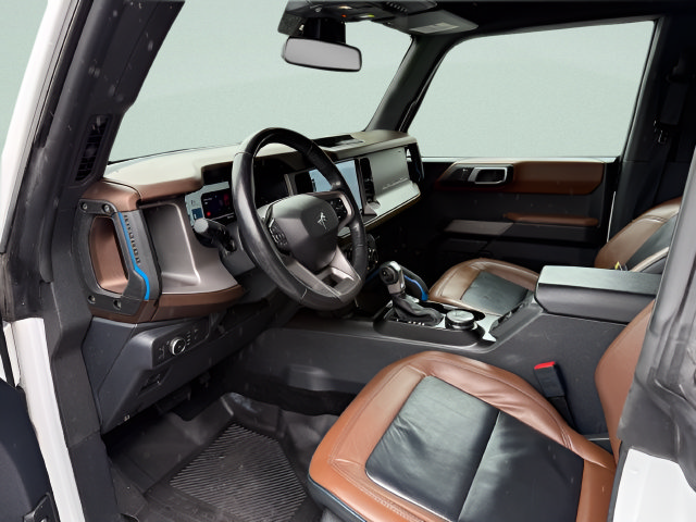 Used 2022 Ford Bronco Outer Banks AWD/4WD image 4