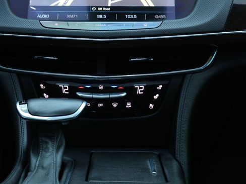 Used 2018 Cadillac CT6 Luxury image 56