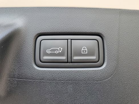 Certified 2026 Hyundai Santa Fe Limited FWD image 4
