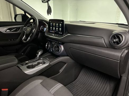 Certified 2024 Chevrolet Blazer LT w/ Convenience Package image 28