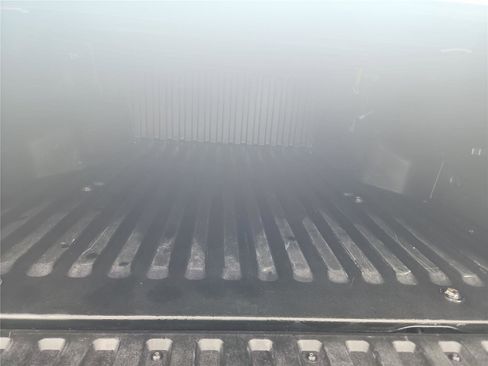 Used 2022 Toyota Tacoma SR5 image 24