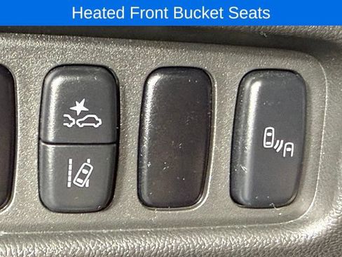 Used 2020 Mitsubishi Outlander Sport SE AWD/4WD image 24