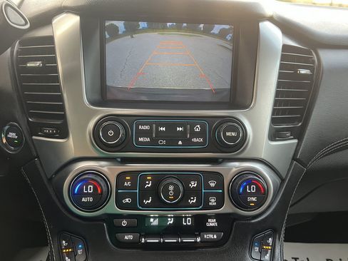 Used 2015 Chevrolet Suburban LTZ AWD/4WD image 23