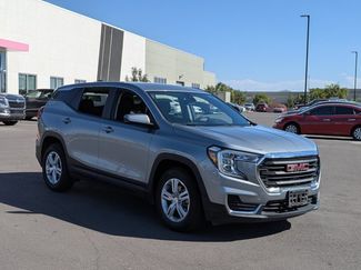 Used 2024 GMC Terrain SLE FWD video 3