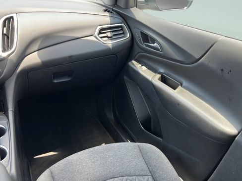 Used 2024 Chevrolet Equinox LT FWD image 13