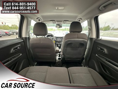 Used 2018 Chevrolet Trax LS w/ Fleet Convenience Package FWD image 20