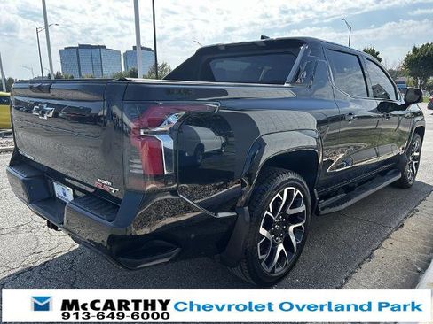 New 2025 Chevrolet Silverado EV RST image 6