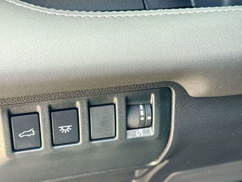 New 2026 Subaru Ascent Limited AWD/4WD image 10