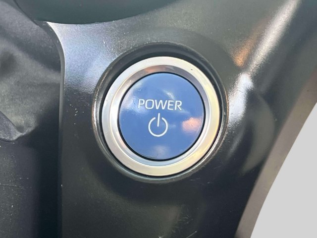 Used 2022 Toyota Sienna LE FWD image 32