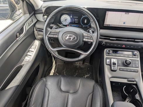 Used 2023 Hyundai Palisade SEL FWD image 17