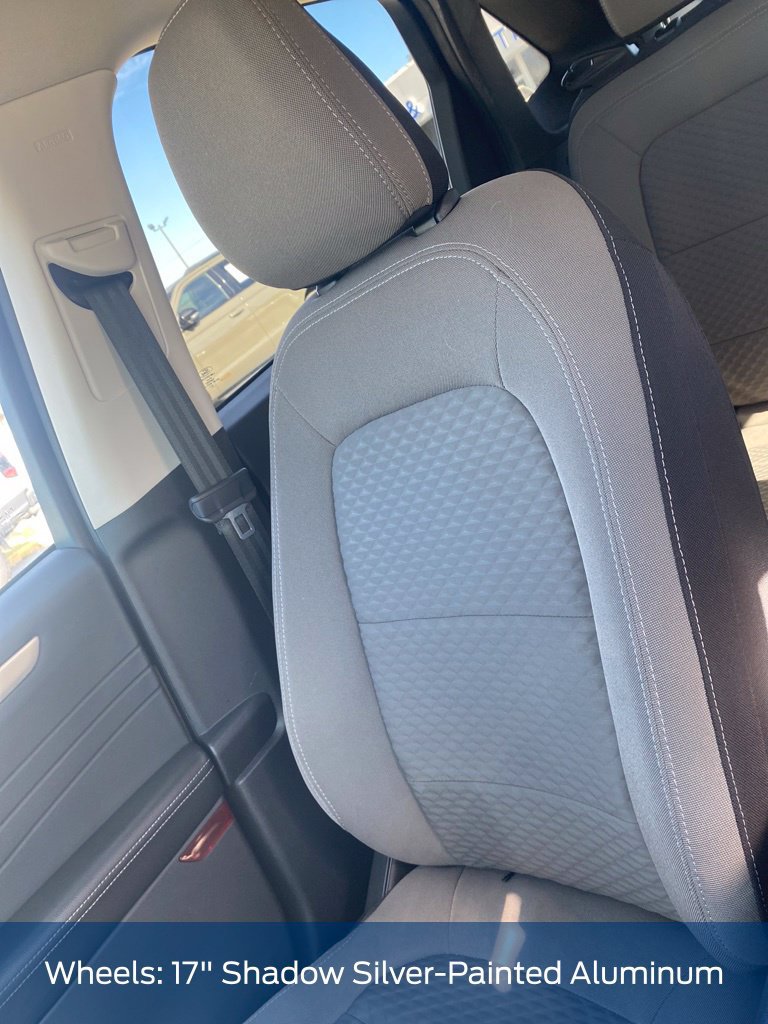 Used 2022 Ford Escape SE w/ Cold Weather Package AWD/4WD image 17