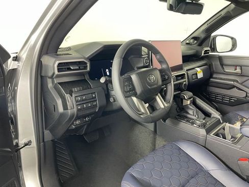 New 2026 Toyota 4Runner 4WD image 2