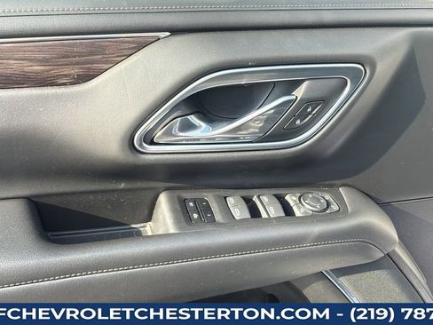 Used 2021 Chevrolet Tahoe LT w/ LT Signature Package AWD/4WD image 39