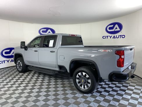 Used 2024 Chevrolet Silverado 2500 Custom w/ Custom Value Package AWD/4WD image 5