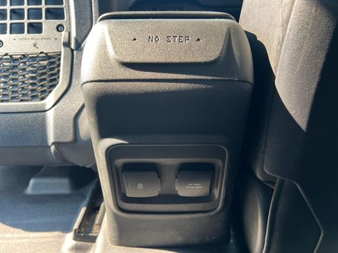 Used 2024 Ford Bronco Big Bend AWD/4WD image 27