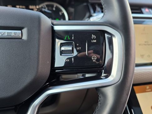 Used 2022 Land Rover Range Rover Velar S image 28