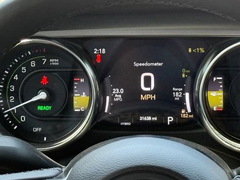 Used 2023 Jeep Wrangler Unlimited w/ Sun & Screen Package AWD/4WD image 17