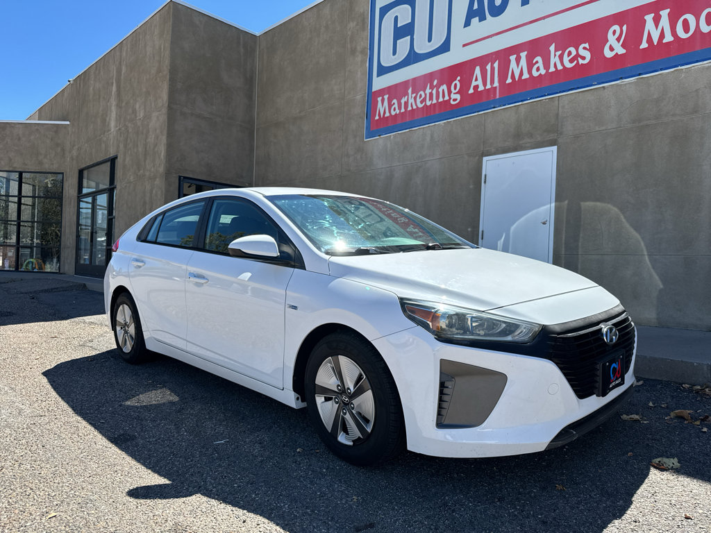 Used 2018 Hyundai Ioniq Blue FWD image 3