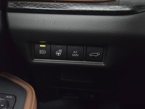 Certified 2026 Toyota Grand Highlander AWD Hybrid image 19