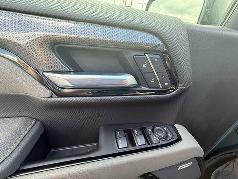 Used 2026 Chevrolet Silverado 1500 ZR2 AWD/4WD image 31