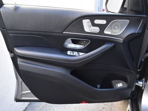 Used 2020 Mercedes-Benz GLE 350 4MATIC image 24