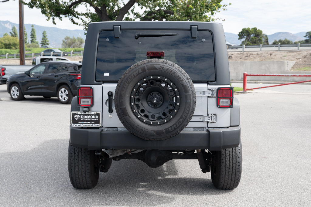 Used 2017 Jeep Wrangler Unlimited Sport w/ Quick Order Package 24S AWD/4WD image 5