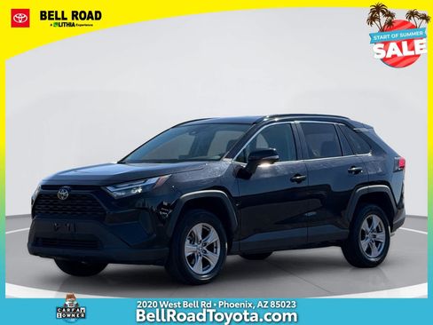 Used 2024 Toyota RAV4 XLE FWD image 1