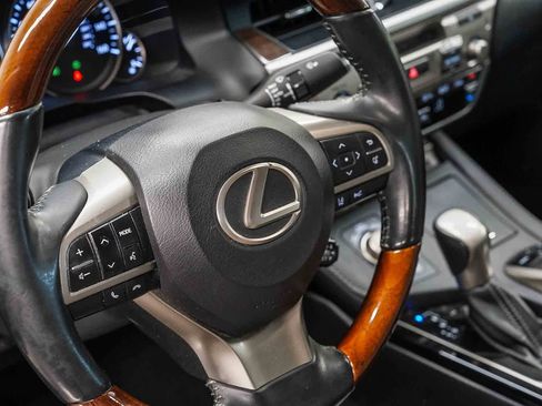 Used 2017 Lexus ES 350 w/ Navigation System Package FWD image 21