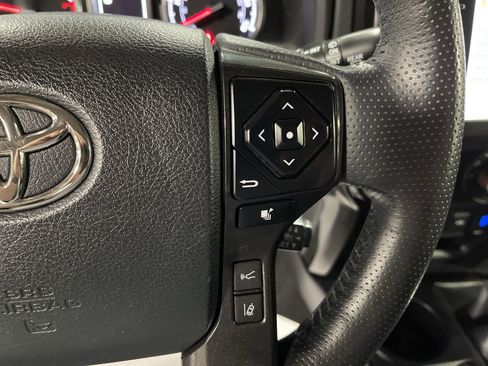 Used 2023 Toyota 4Runner TRD Off-Road Premium image 19