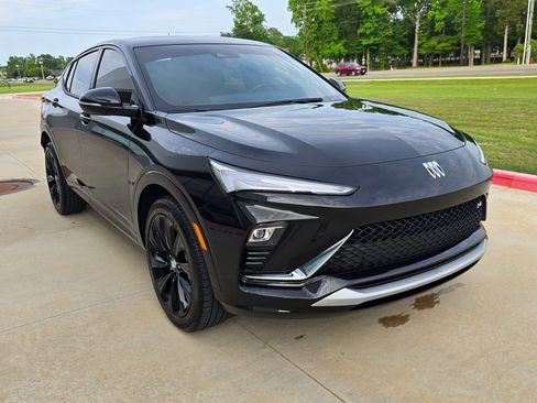 Used 2024 Buick Envista Sport Touring w/ Convenience I Package image 8