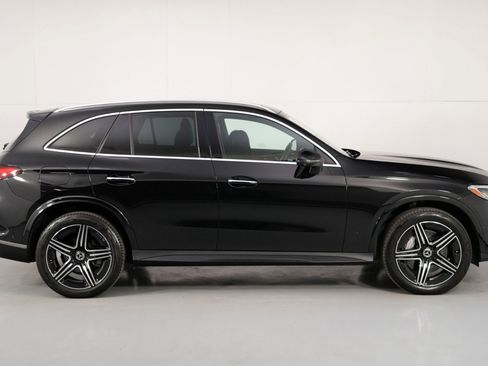 Used 2023 Mercedes-Benz GLC 300 w/ AMG Line image 60