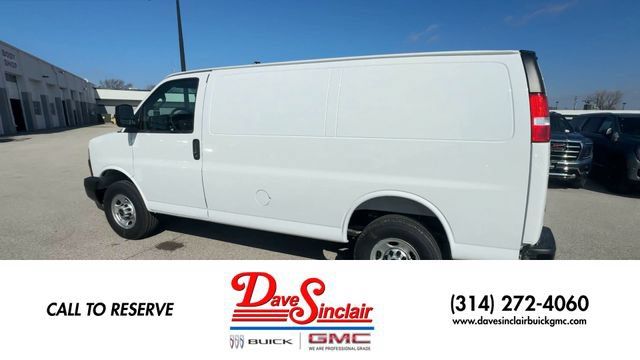 New 2026 GMC Savana 2500 RWD image 6