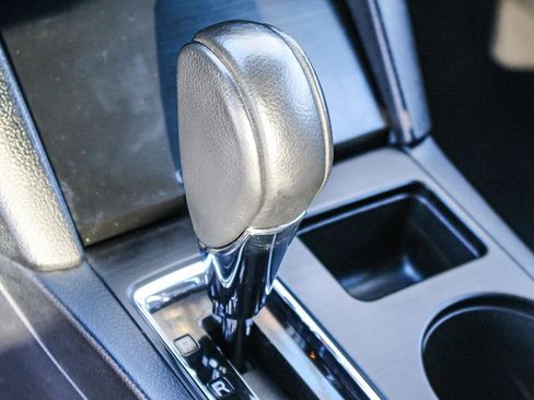 Used 2018 Subaru Outback 2.5i Limited w/ Protection Package #1 image 19